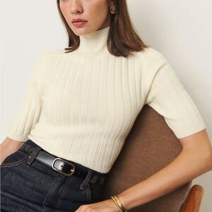 Reformation merino wool sweater size down fits small NWT